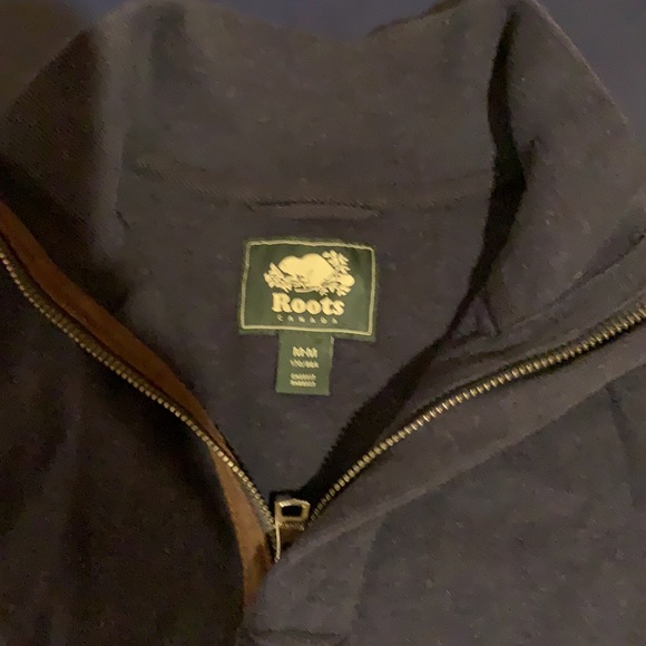 ROOTS Canada Navy 1/4 Zip Sweater - Picture 7 of 7